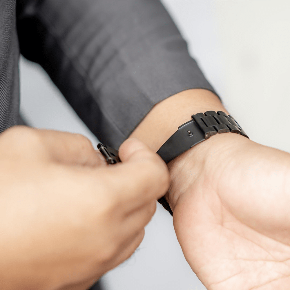 Class Stainless Steel Band + Case - Novatech Solutions

